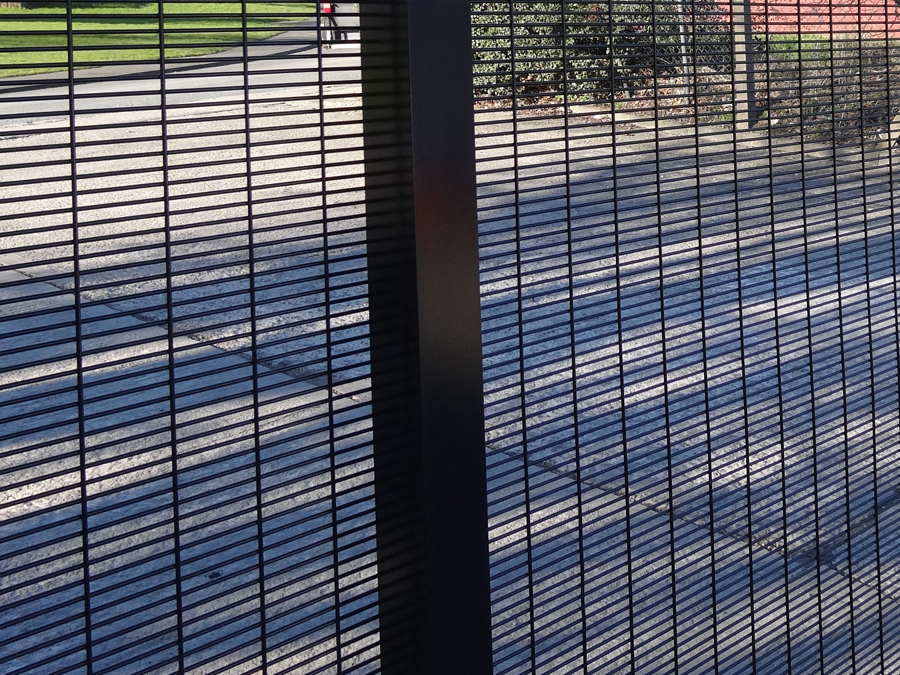 sliding gates