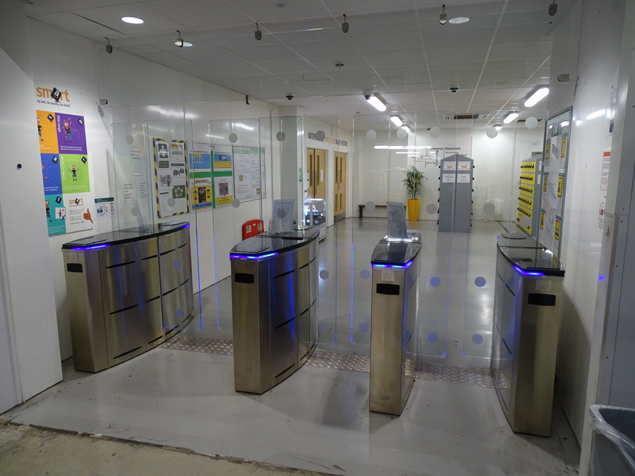 Speed-Gates